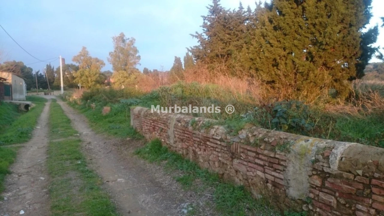 Foto de un terreno o una obra parada para mostrar en el detalle del inmueble