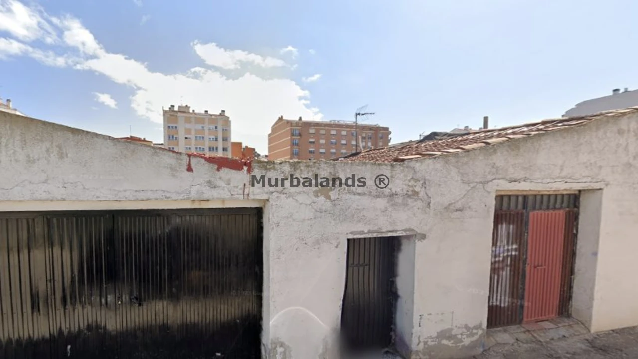 Foto de un terreno o una obra parada para mostrar en el detalle del inmueble