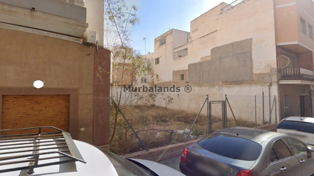 Foto de un terreno o una obra parada para mostrar en el detalle del inmueble