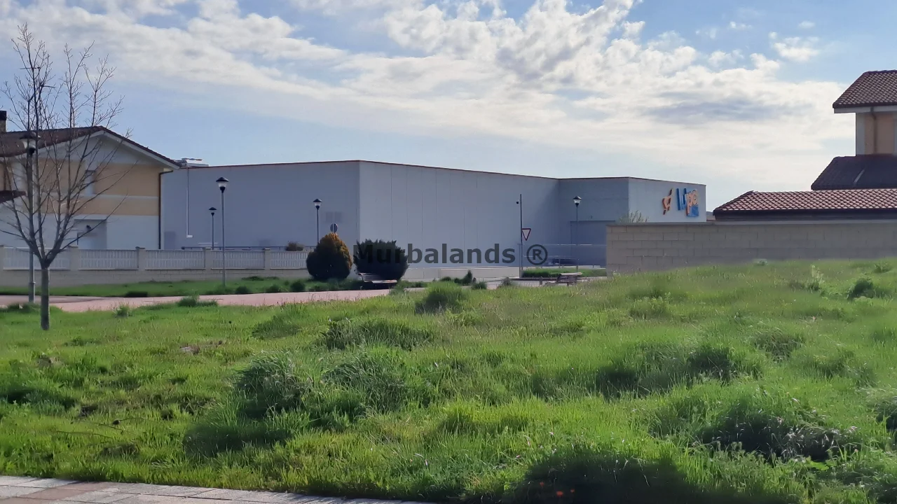 Foto de un terreno o una obra parada para mostrar en el detalle del inmueble