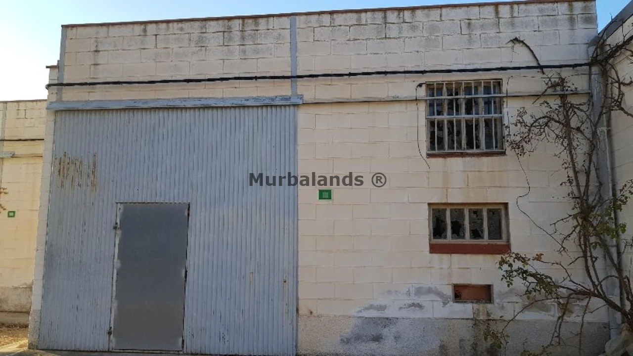 Foto de un terreno o una obra parada para mostrar en el detalle del inmueble