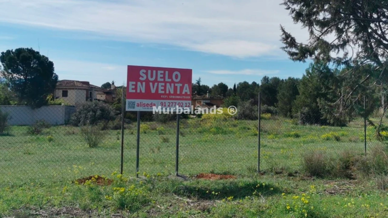 Foto de un terreno o una obra parada para mostrar en el detalle del inmueble