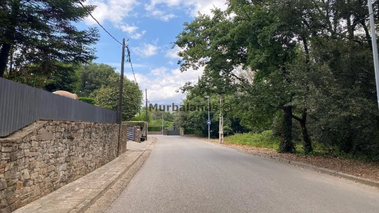 Foto de un terreno o una obra parada para mostrar en el detalle del inmueble