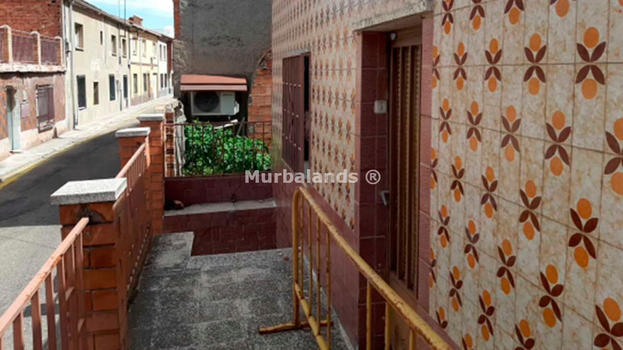 Foto de un terreno o una obra parada para mostrar en el detalle del inmueble