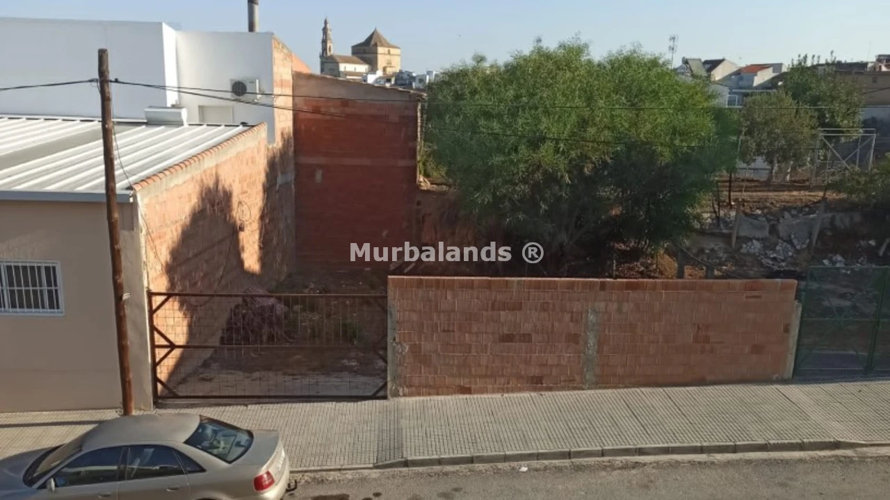 Foto de un terreno o una obra parada para mostrar en el detalle del inmueble