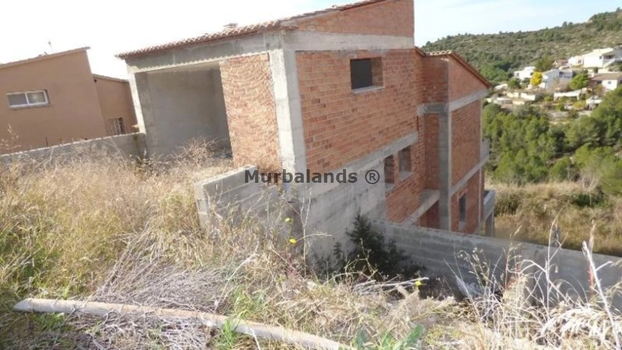 Foto de un terreno o una obra parada para mostrar en el detalle del inmueble