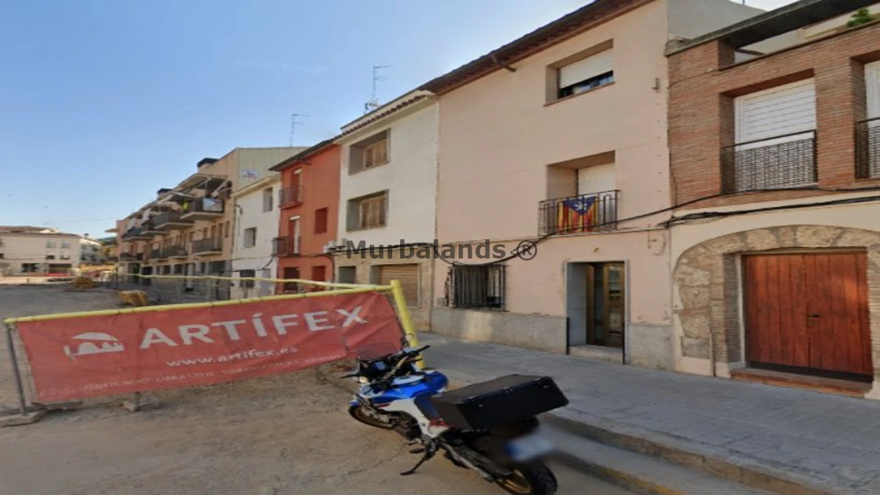 Foto de un terreno o una obra parada para mostrar en el detalle del inmueble
