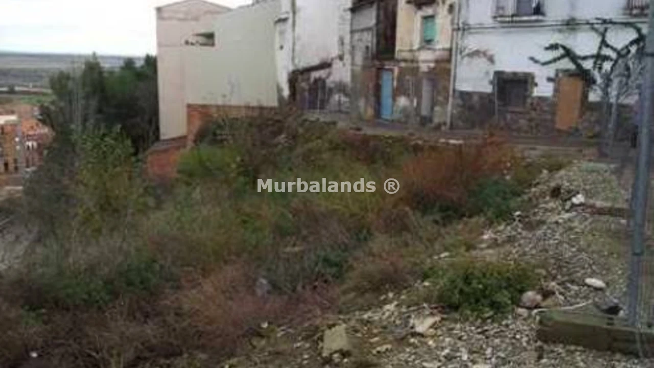 Foto de un terreno o una obra parada para mostrar en el detalle del inmueble