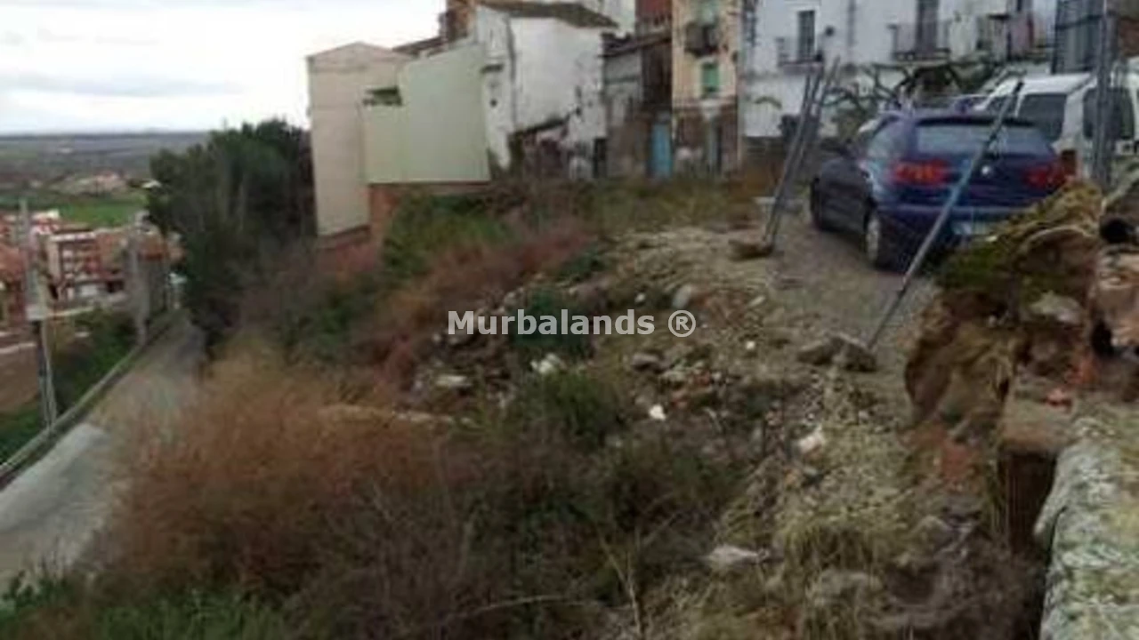 Foto de un terreno o una obra parada para mostrar en el detalle del inmueble