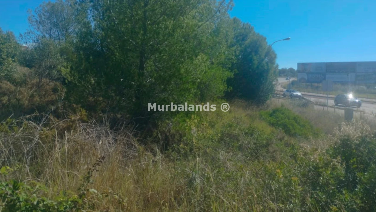 Foto de un terreno o una obra parada para mostrar en el detalle del inmueble