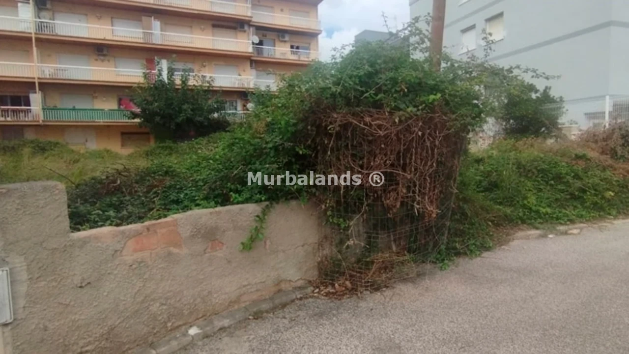 Foto de un terreno o una obra parada para mostrar en el detalle del inmueble