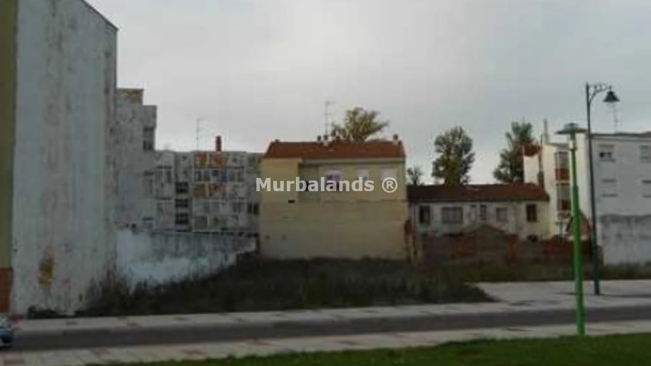 Foto de un terreno o una obra parada para mostrar en el detalle del inmueble