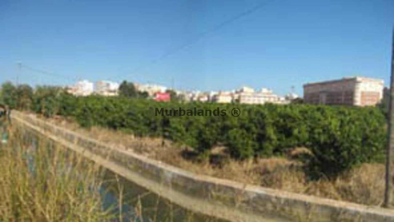 Foto de un terreno o una obra parada para mostrar en el detalle del inmueble