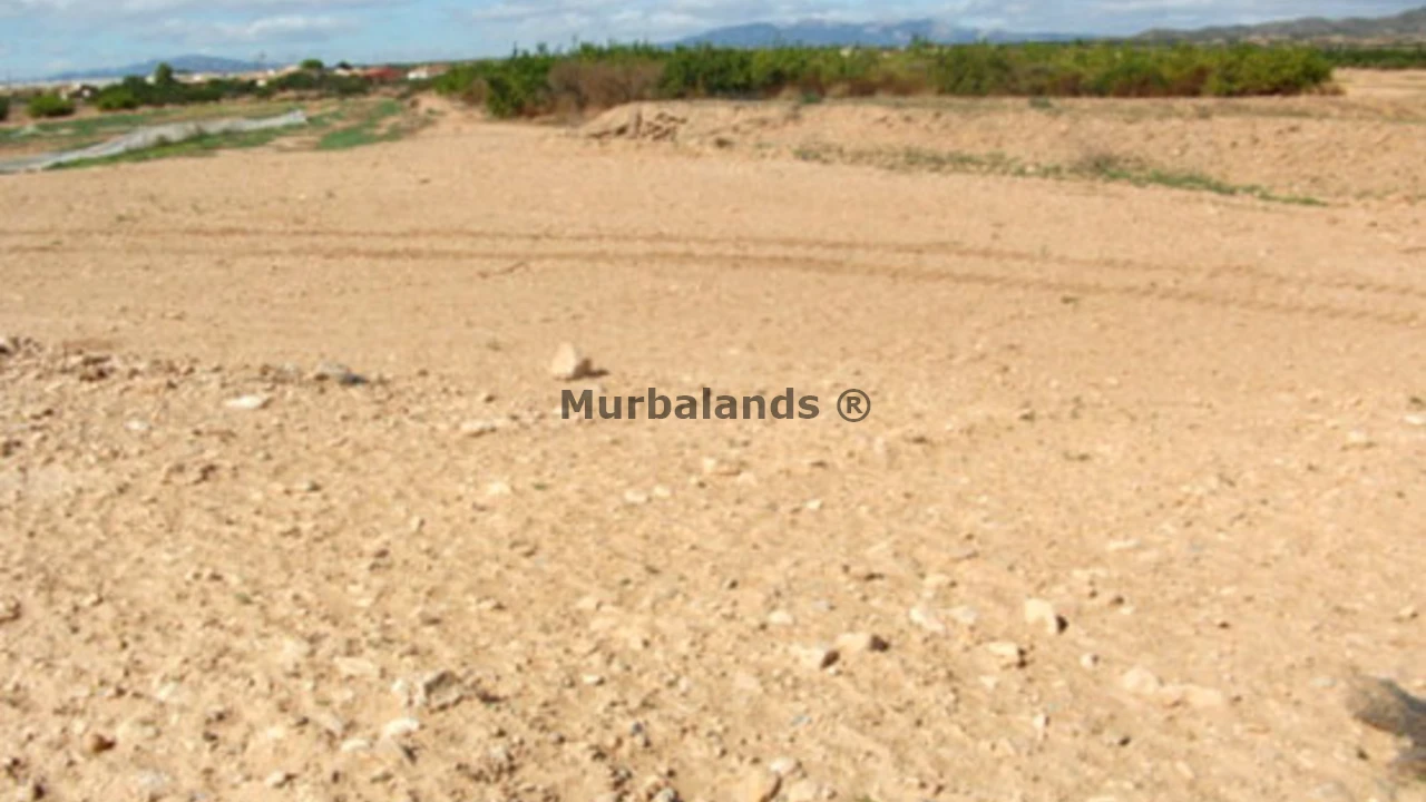 Foto de un terreno o una obra parada para mostrar en el detalle del inmueble