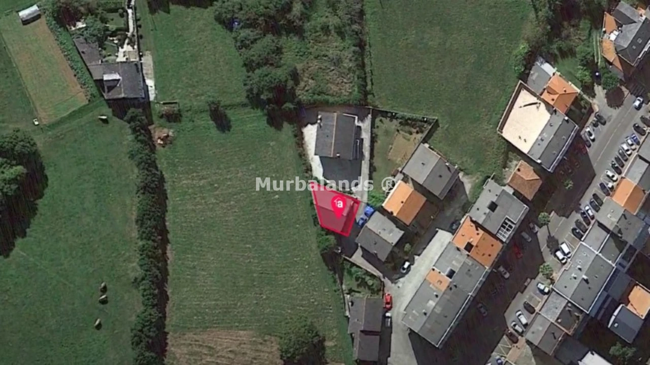 Foto de un terreno o una obra parada para mostrar en el detalle del inmueble