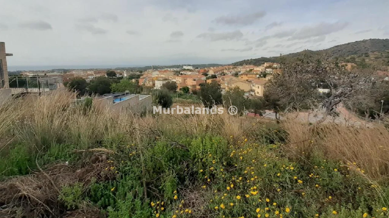 Foto de un terreno o una obra parada para mostrar en el detalle del inmueble