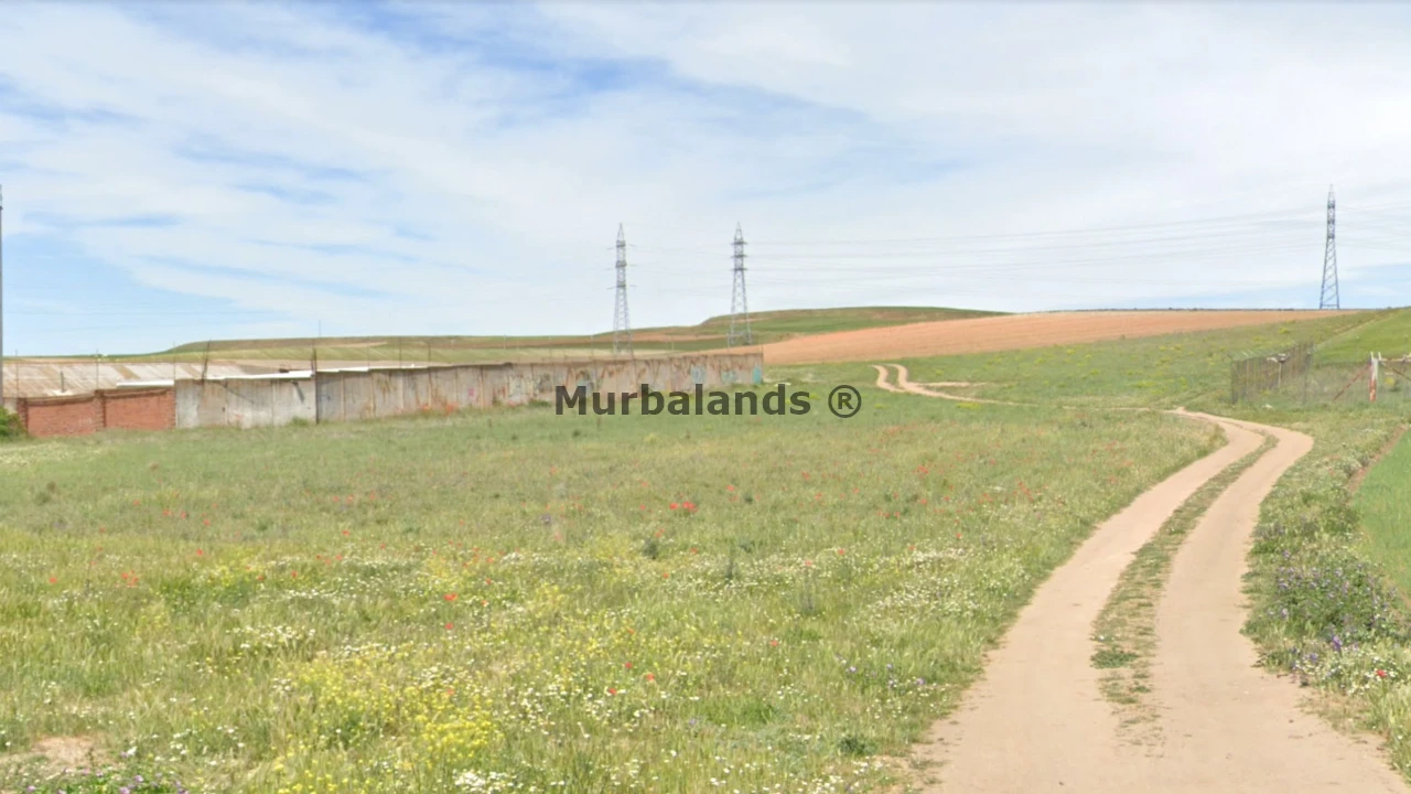 Foto de un terreno o una obra parada para mostrar en el detalle del inmueble