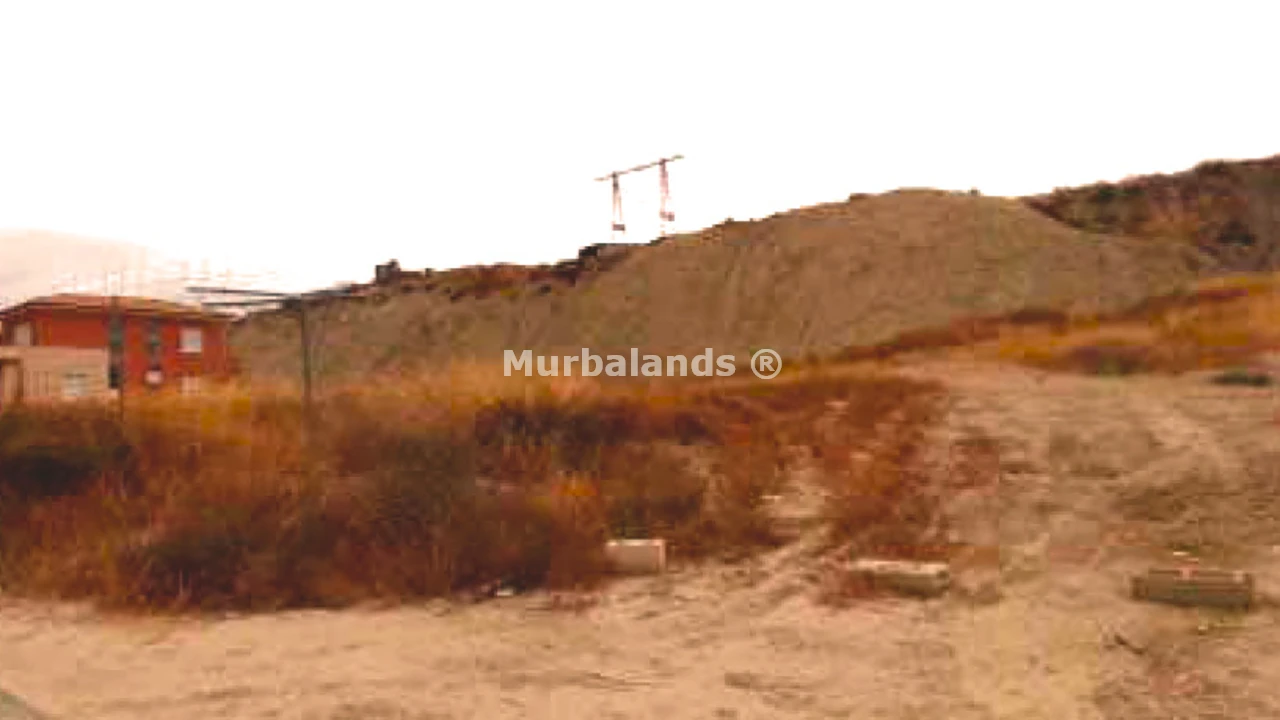 Foto de un terreno o una obra parada para mostrar en el detalle del inmueble