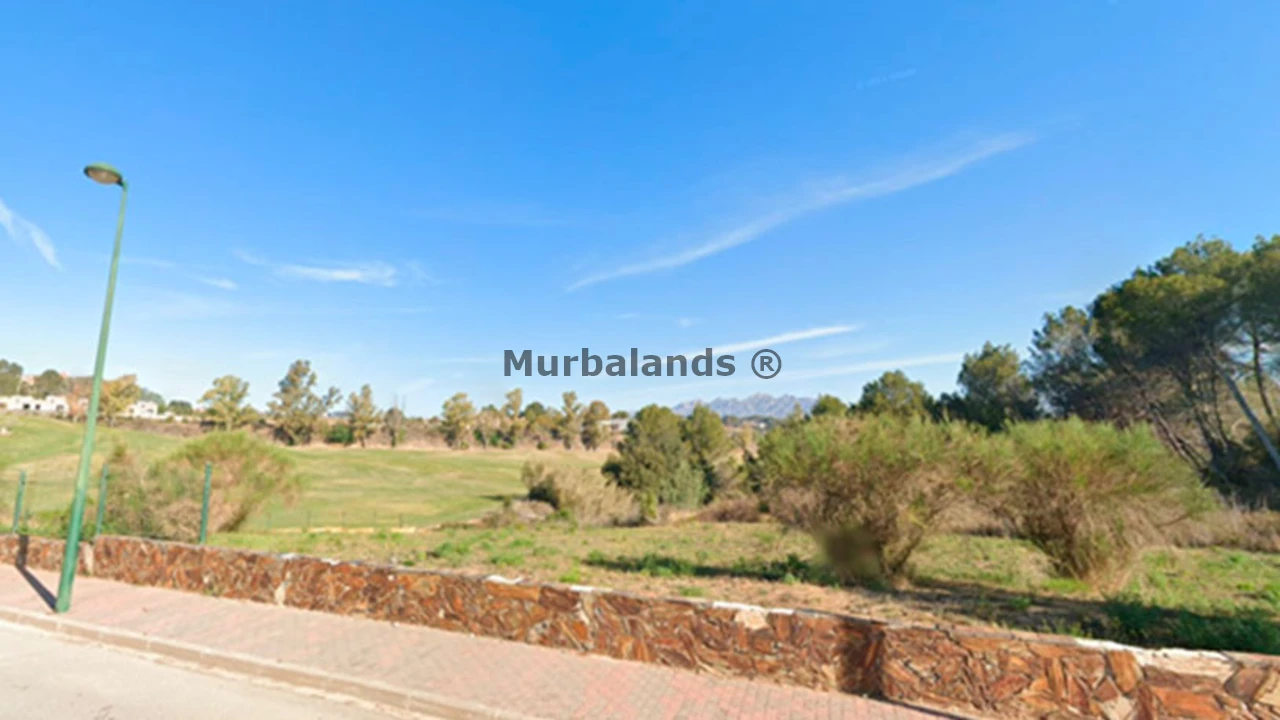 Foto de un terreno o una obra parada para mostrar en el detalle del inmueble