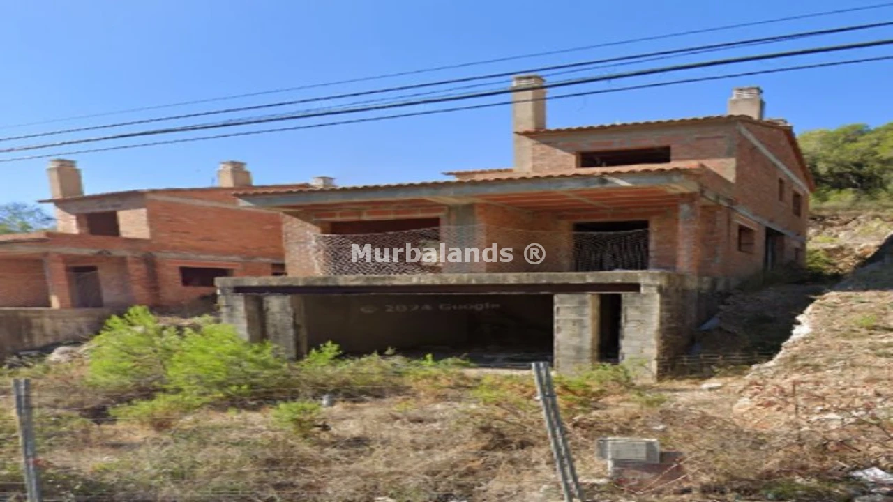 Foto de un terreno o una obra parada para mostrar en el detalle del inmueble