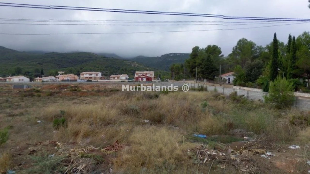 Foto de un terreno o una obra parada para mostrar en el detalle del inmueble
