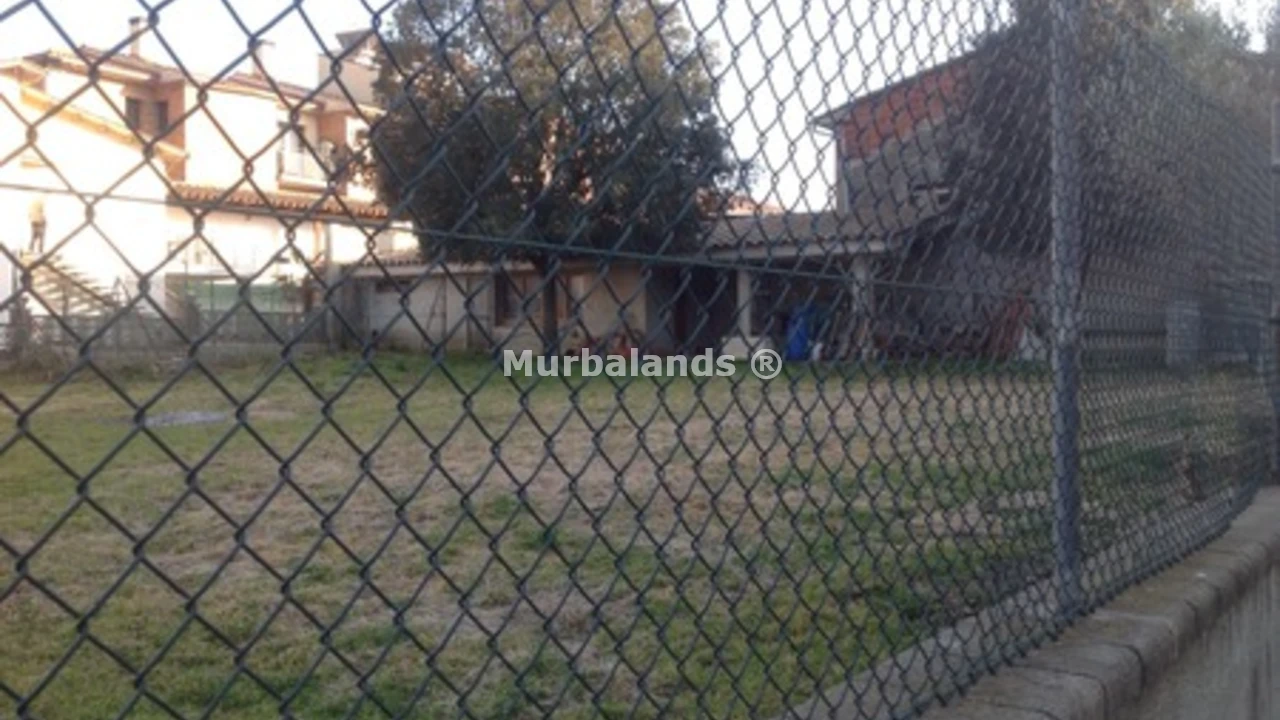 Foto de un terreno o una obra parada para mostrar en el detalle del inmueble