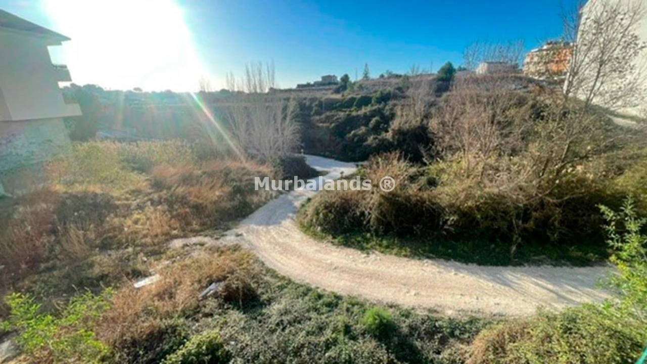Foto de un terreno o una obra parada para mostrar en el detalle del inmueble