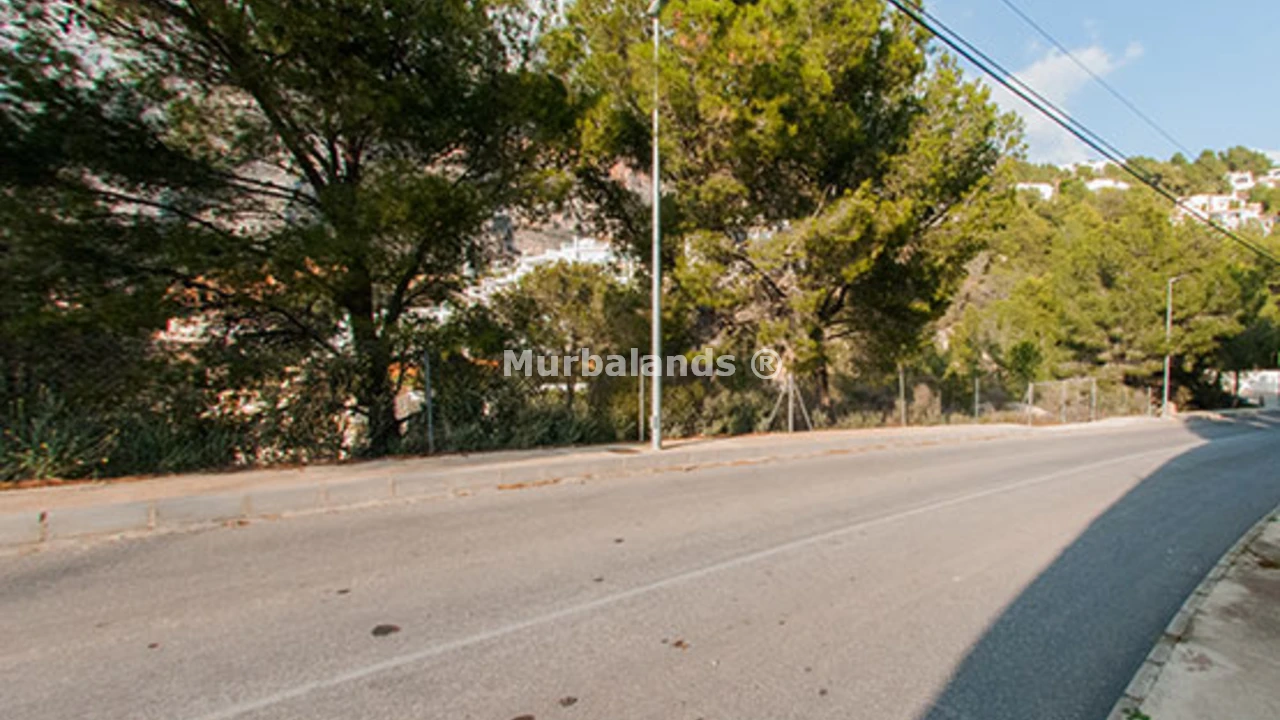 Foto de un terreno o una obra parada para mostrar en el detalle del inmueble