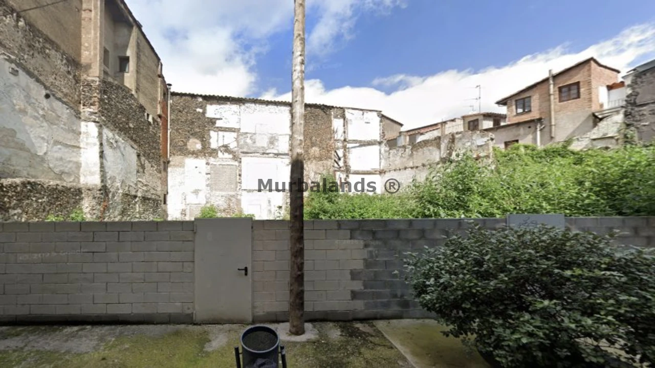 Foto de un terreno o una obra parada para mostrar en el detalle del inmueble